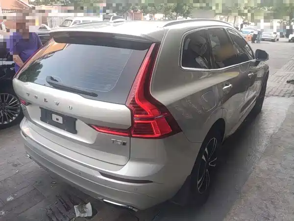 Volvo XC60 2019