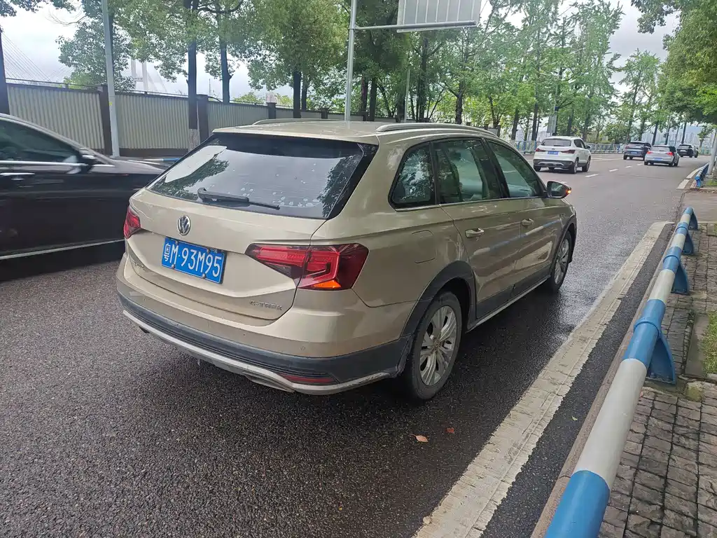 Volkswagen C-Trek 2017 — фото 9