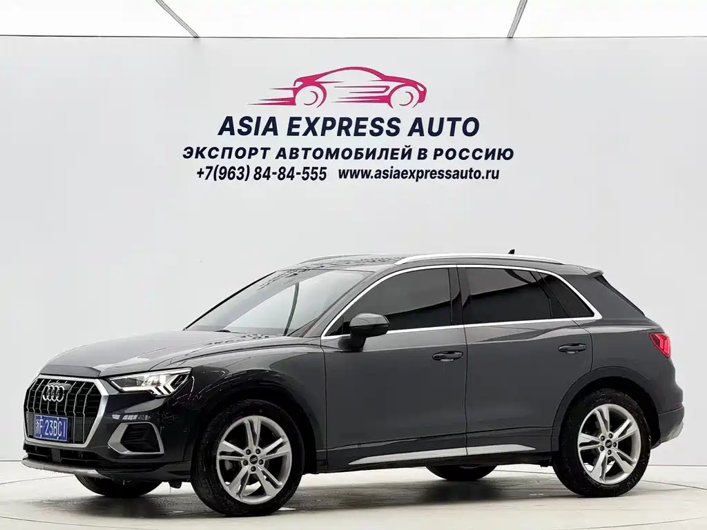 Audi Q3 2021 — фото 1
