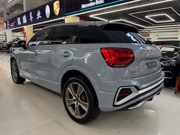 Audi Q2L 2022