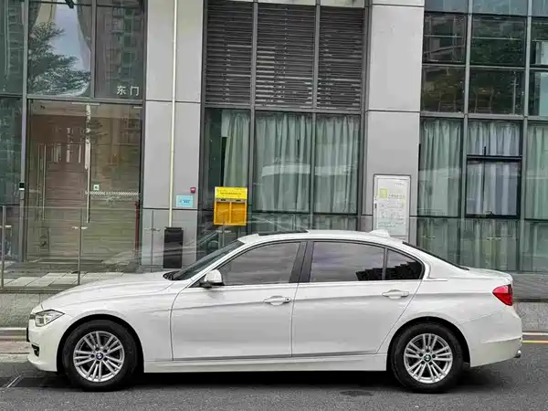 BMW 3 Series 2015