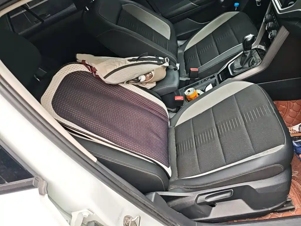 Volkswagen T-Roc 2021 — фото 25