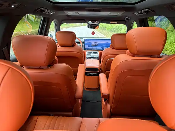 Geely Galaxy M9 2025