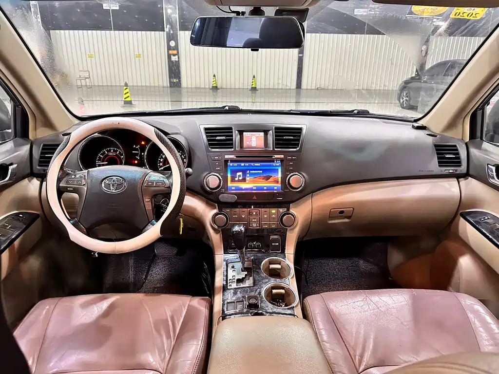 Toyota Highlander 2010