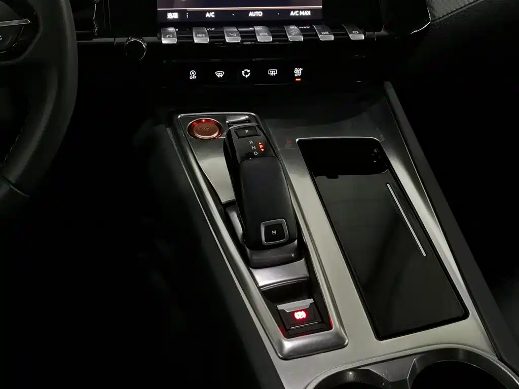 Peugeot 508 2021 — фото 13