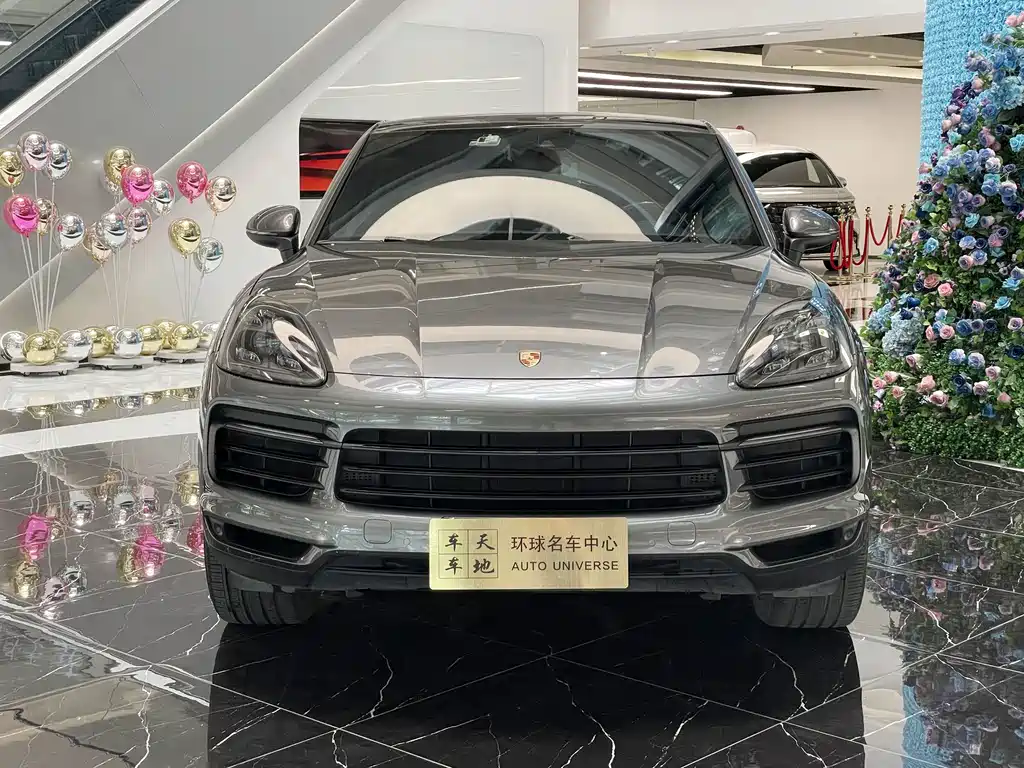 Porsche Cayenne 2020 — фото 2