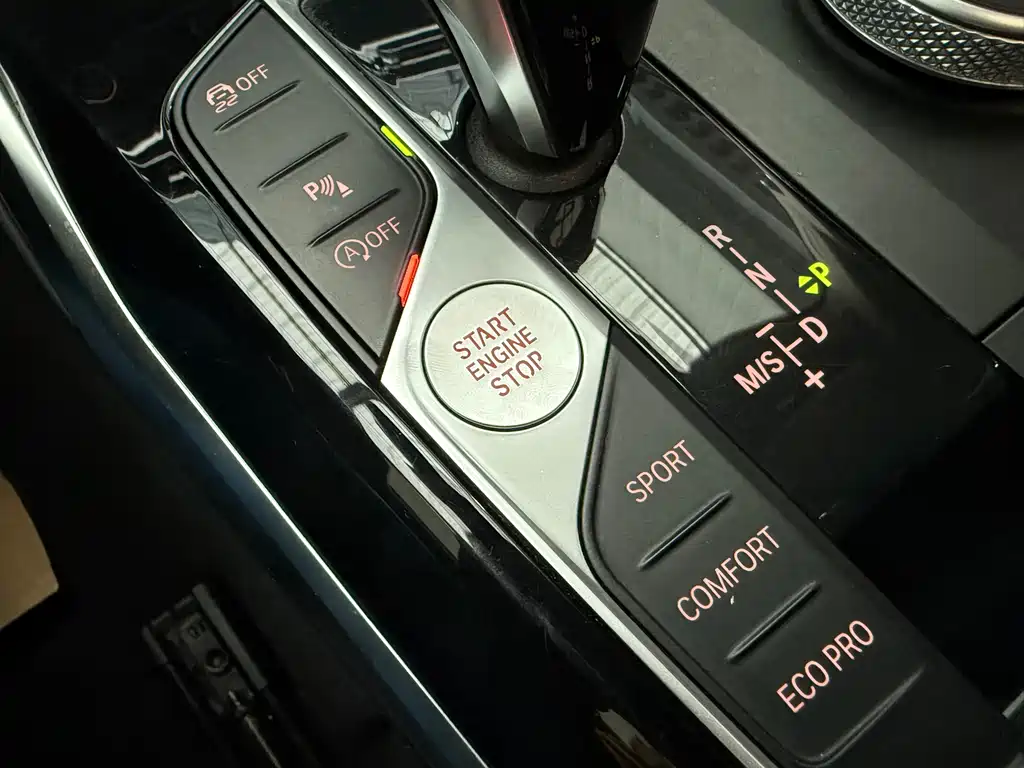 BMW 3 Series 2020 — фото 10
