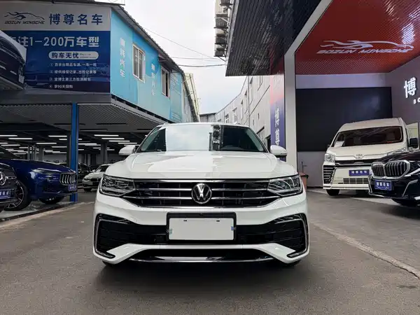 Volkswagen Tiguan L 2024