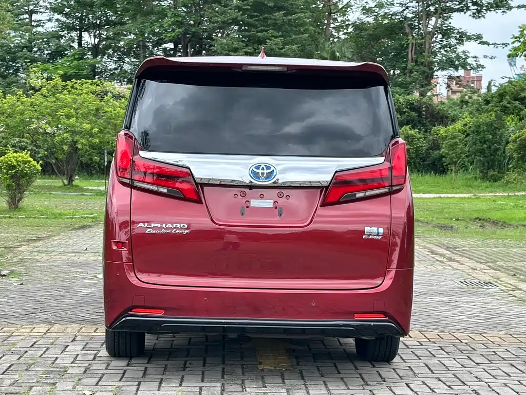 Toyota Alphard 2020 — фото 5