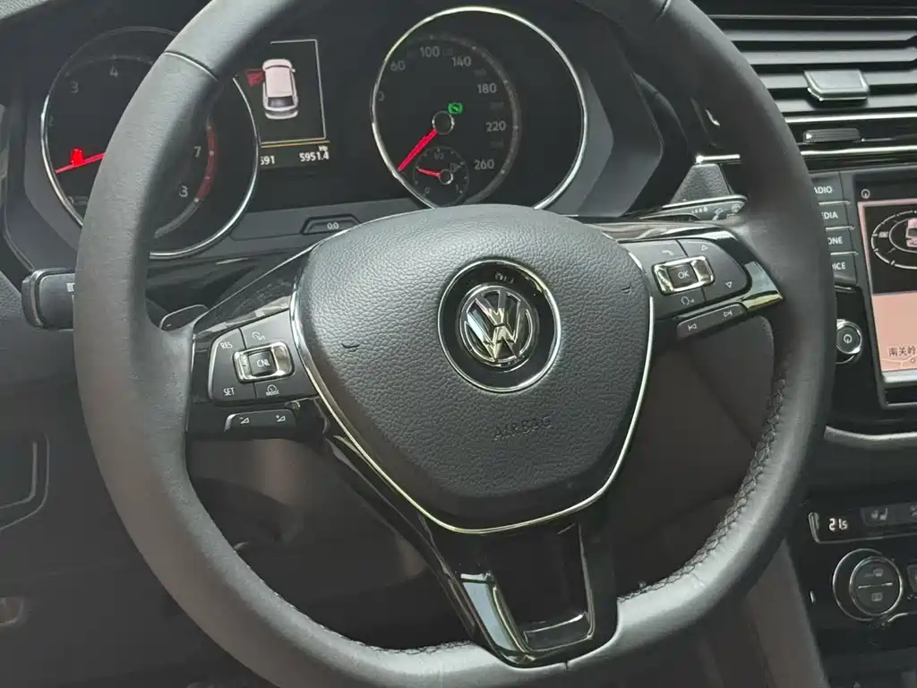 Volkswagen Tiguan L 2018