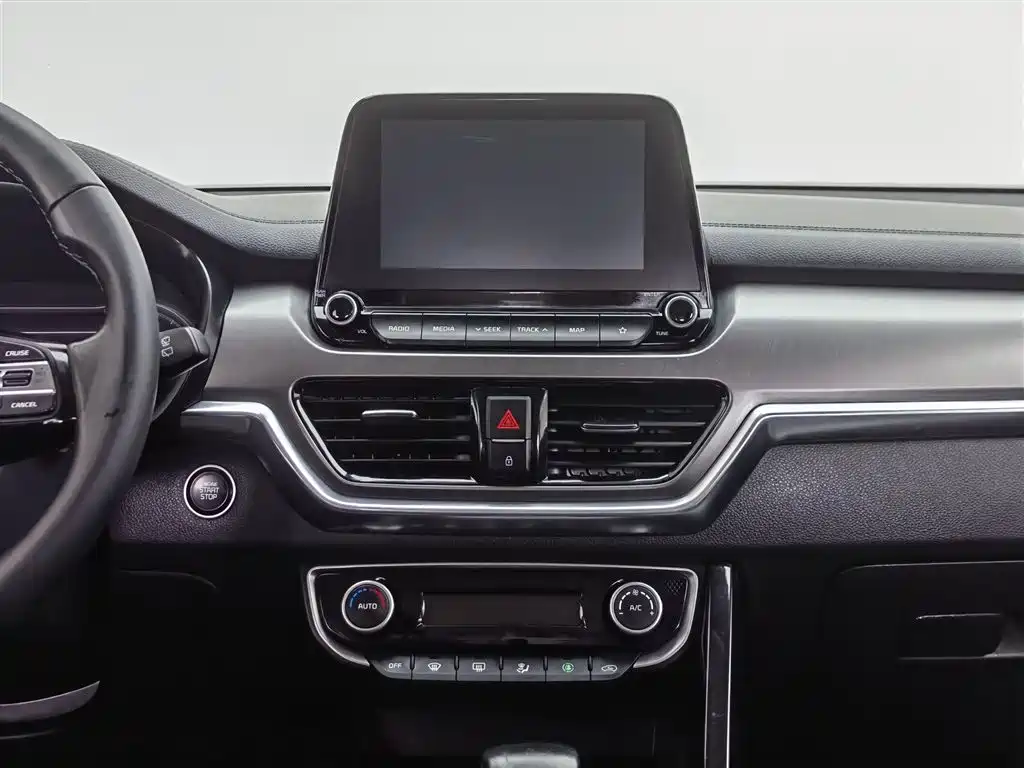Kia Sportage 2021 — фото 12