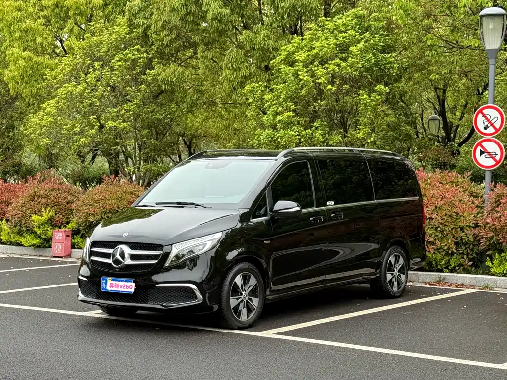 Mercedes-Benz V-Class 2021 — фото 3