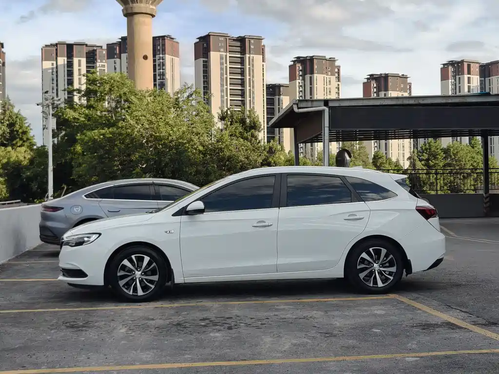 Buick Excelle 2020