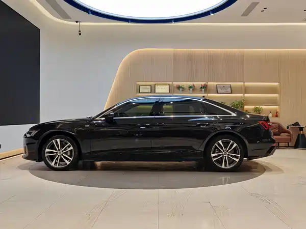 Audi A6L 2020