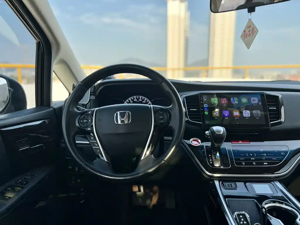 Honda Odyssey 2019 — фото 12