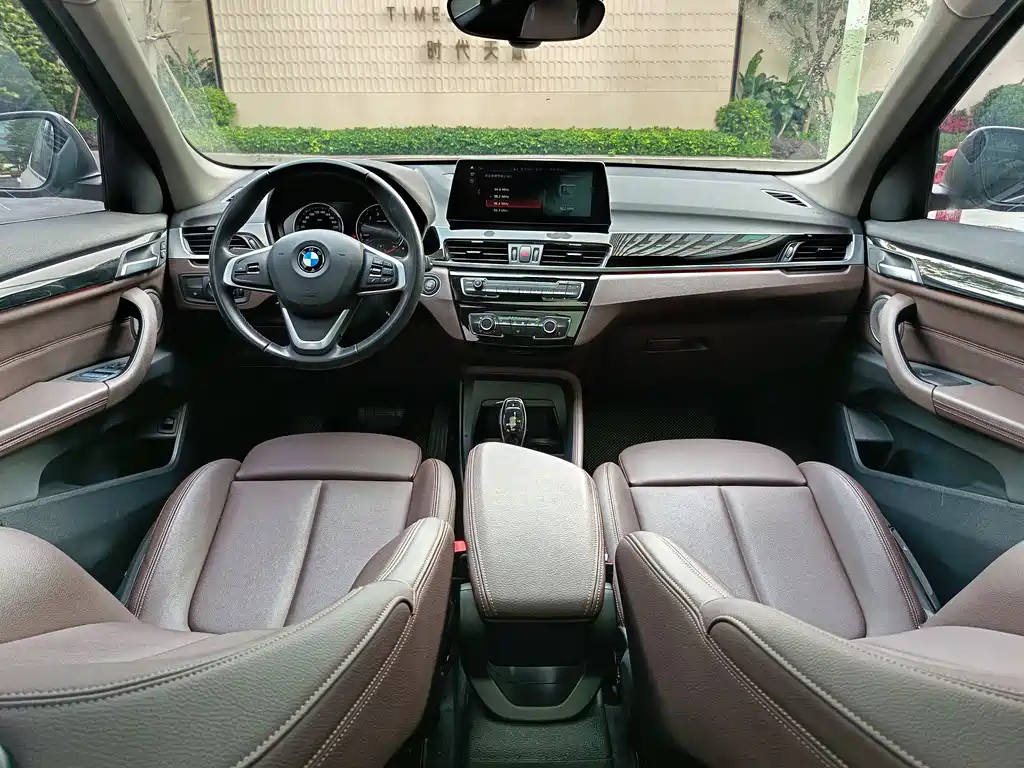 BMW X1 2022 — фото 7