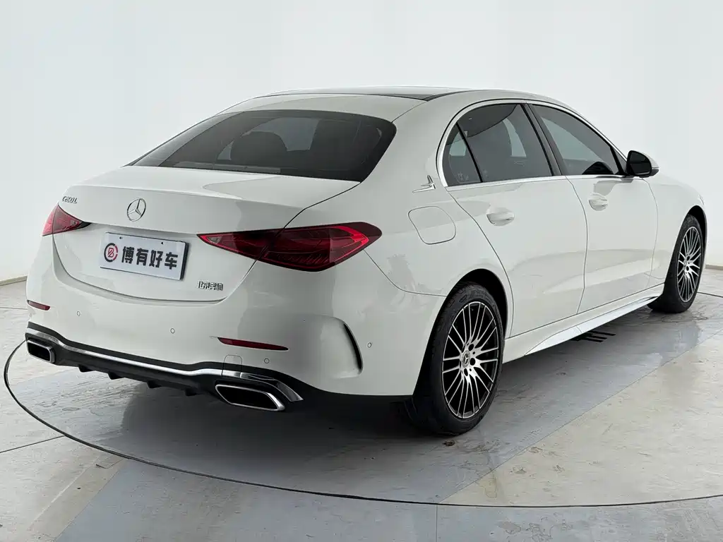 Mercedes-Benz C-Class 2023 — фото 14