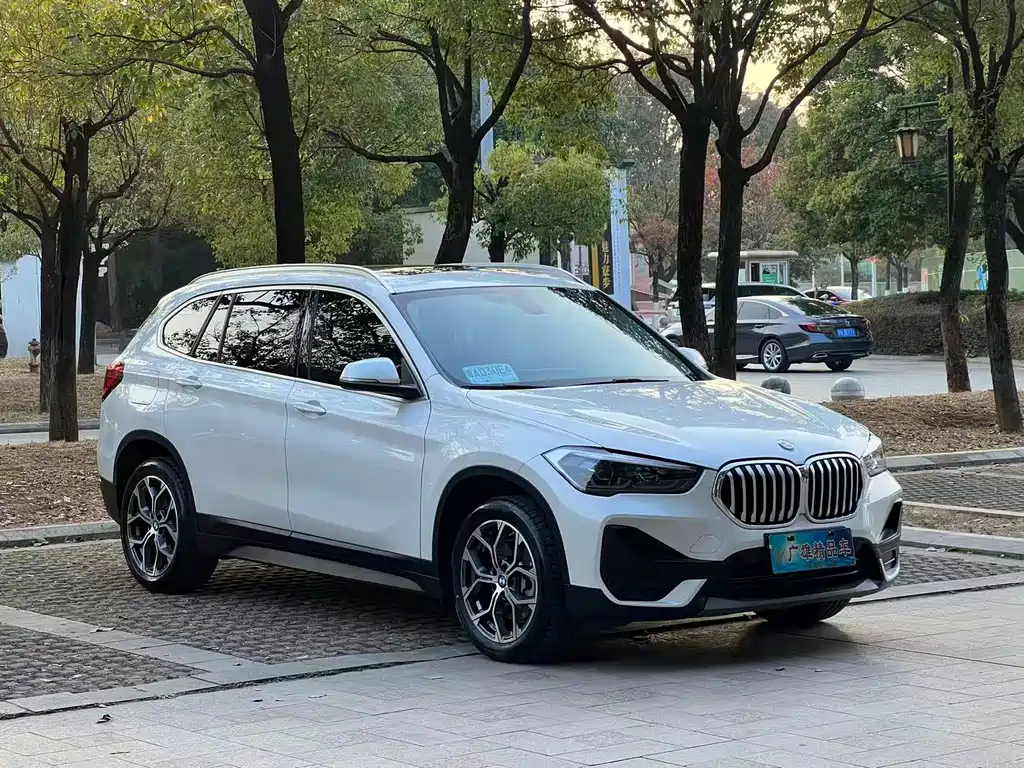 BMW X1 2023 — фото 3