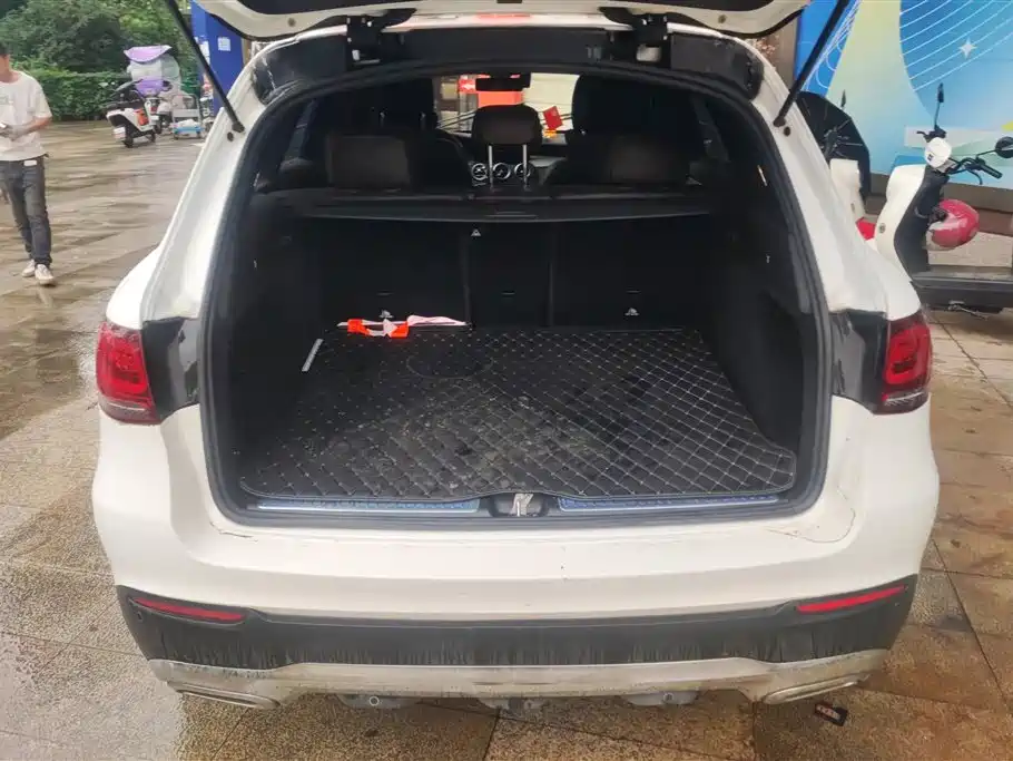 Mercedes-Benz GLC 2021