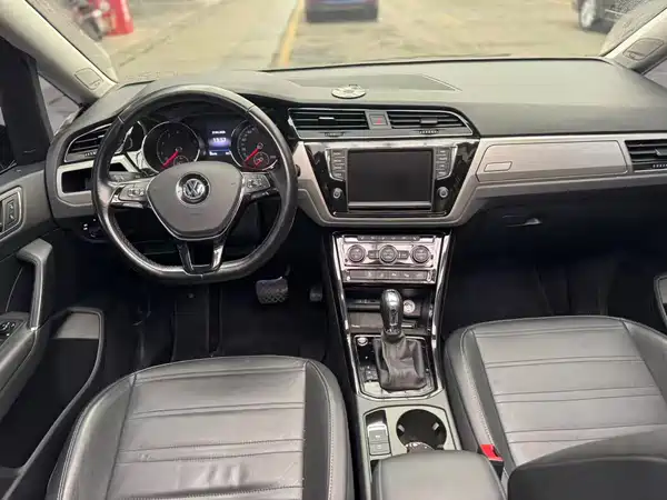 Volkswagen Touran 2018