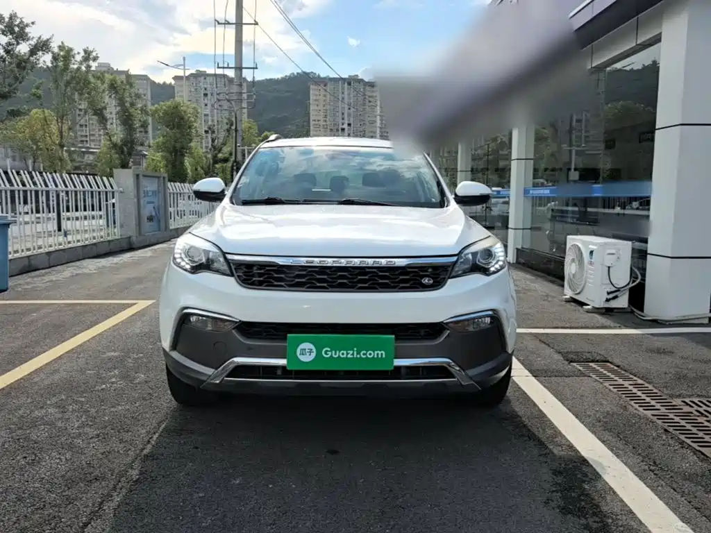 Leopaard CS10 2018