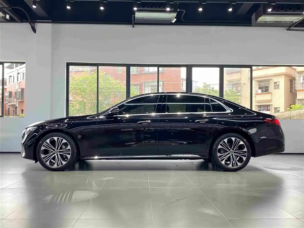 Mercedes-Benz E-Class 2026