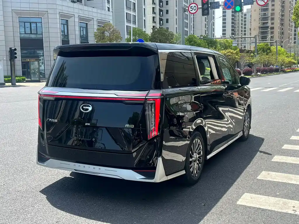 GAC Motor Trumpchi M8 2023 — фото 6