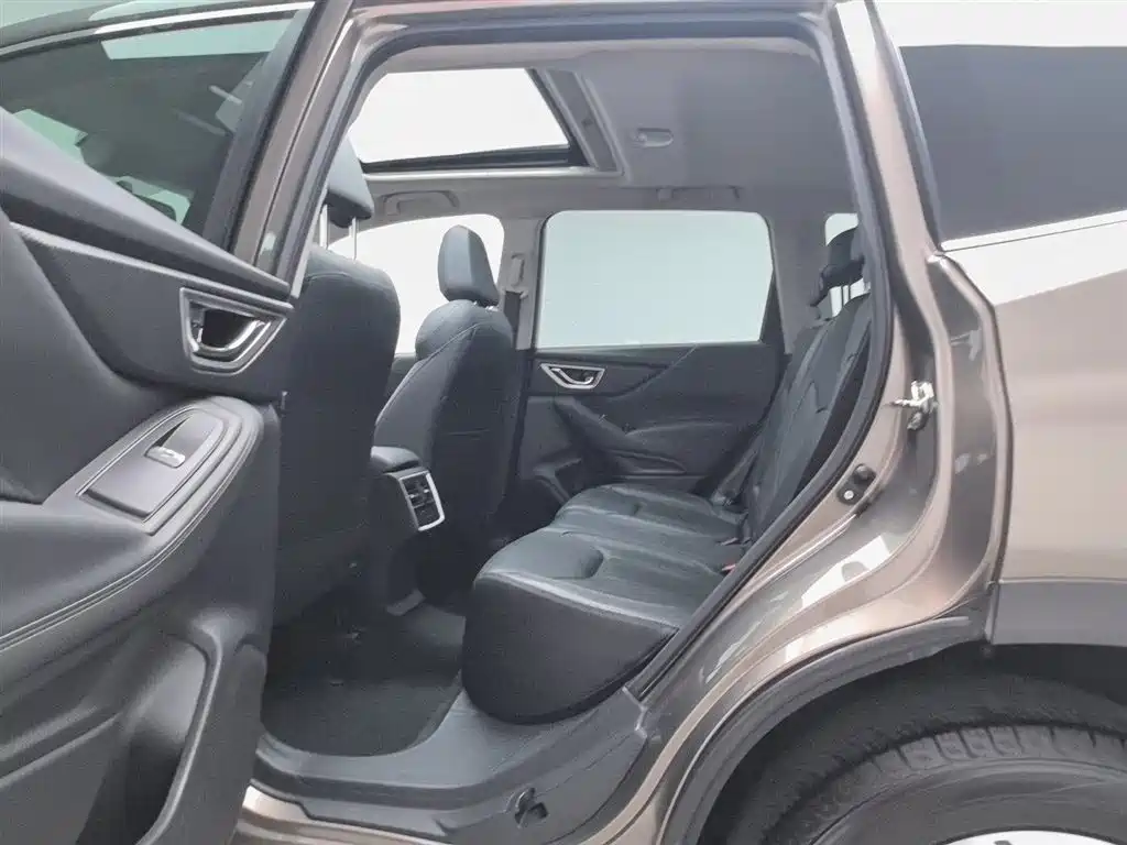 Subaru Forester 2020 — фото 15