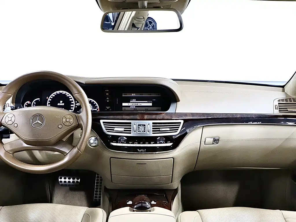 Mercedes-Benz S-Class AMG 2013 — фото 19