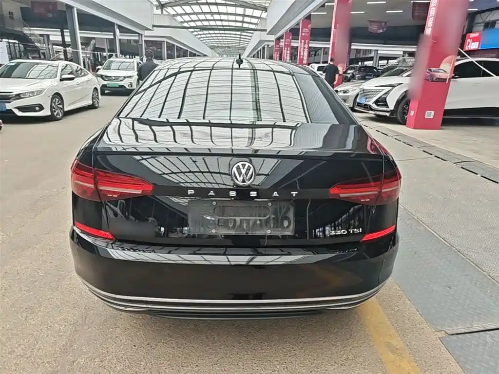 Volkswagen Passat 2019 — фото 6