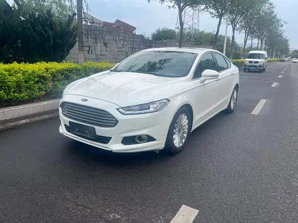 Ford Mondeo 2015