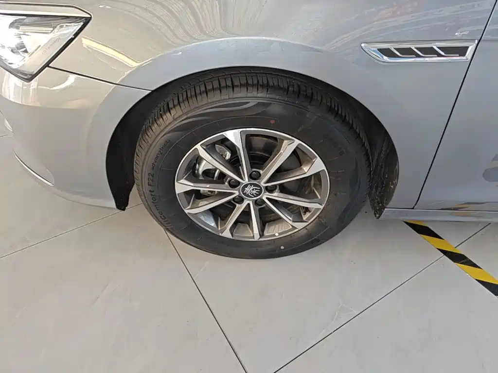 BYD Qin PLUS 2025 — фото 23