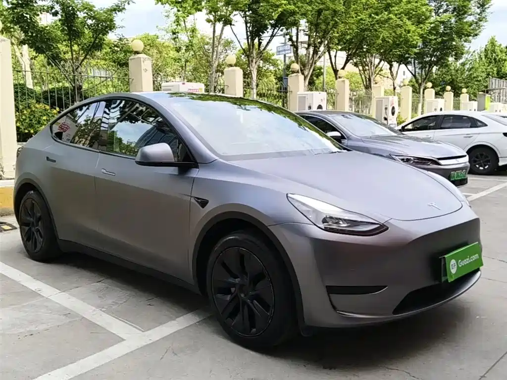 Tesla Model Y 2023 — фото 4