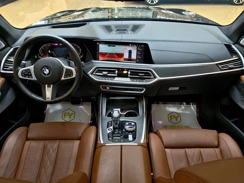 BMW X7 2019 — фото 12