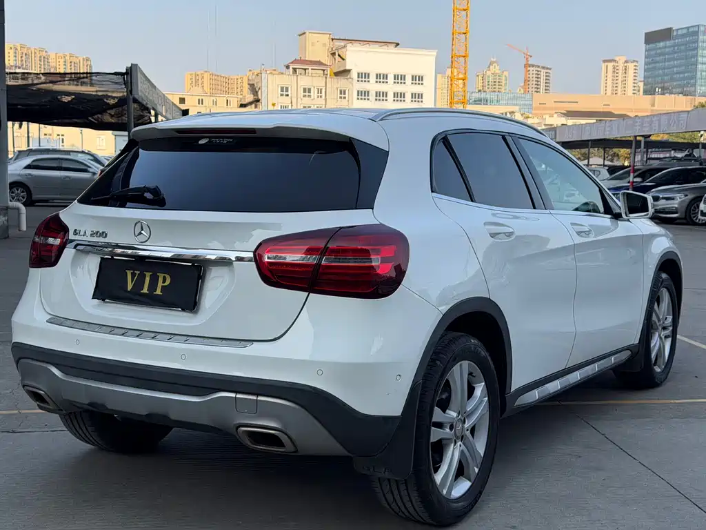 Mercedes-Benz GLA 2018 — фото 6
