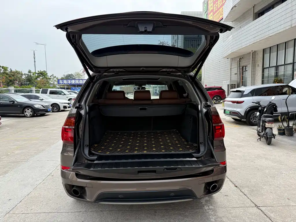 BMW X5 2013 — фото 28