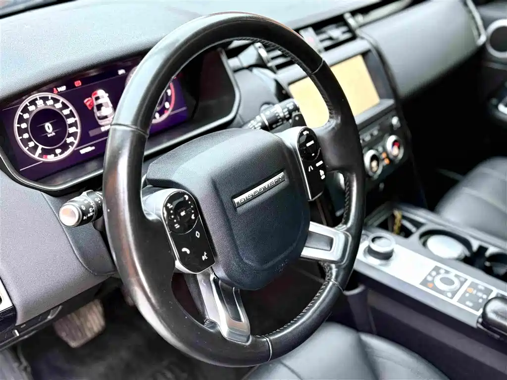 Land Rover Discovery 2019 — фото 10