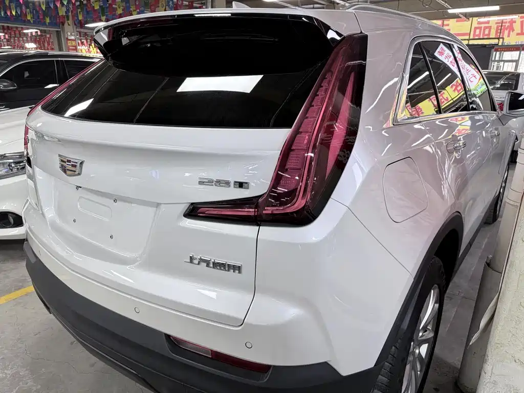 Cadillac XT4 2021 — фото 20