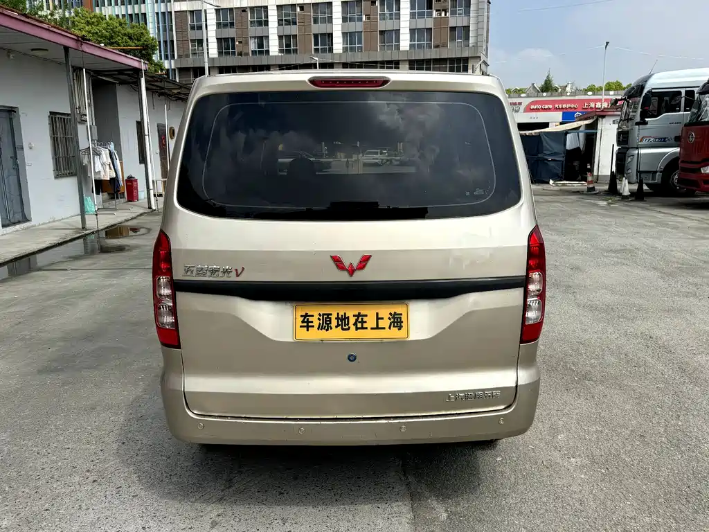 Wuling Hongguang V 2020 — фото 4