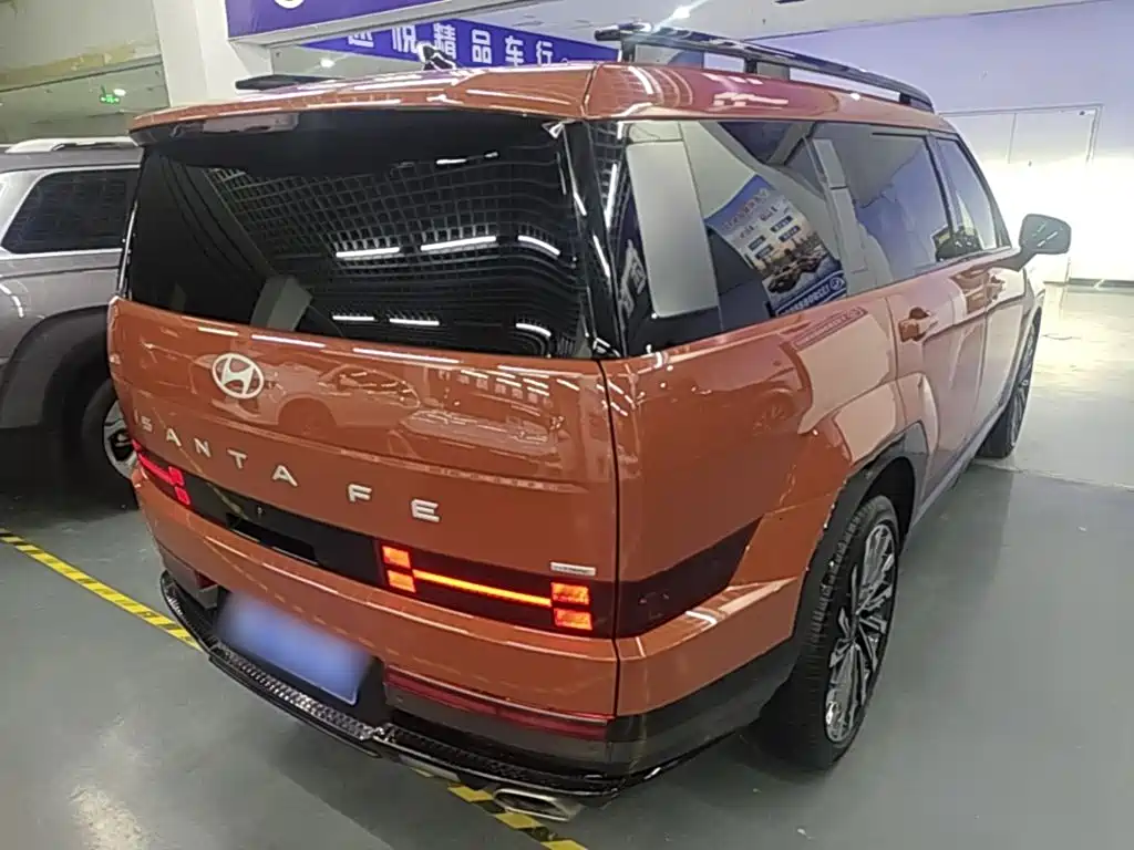 Hyundai Santa Fe 2024