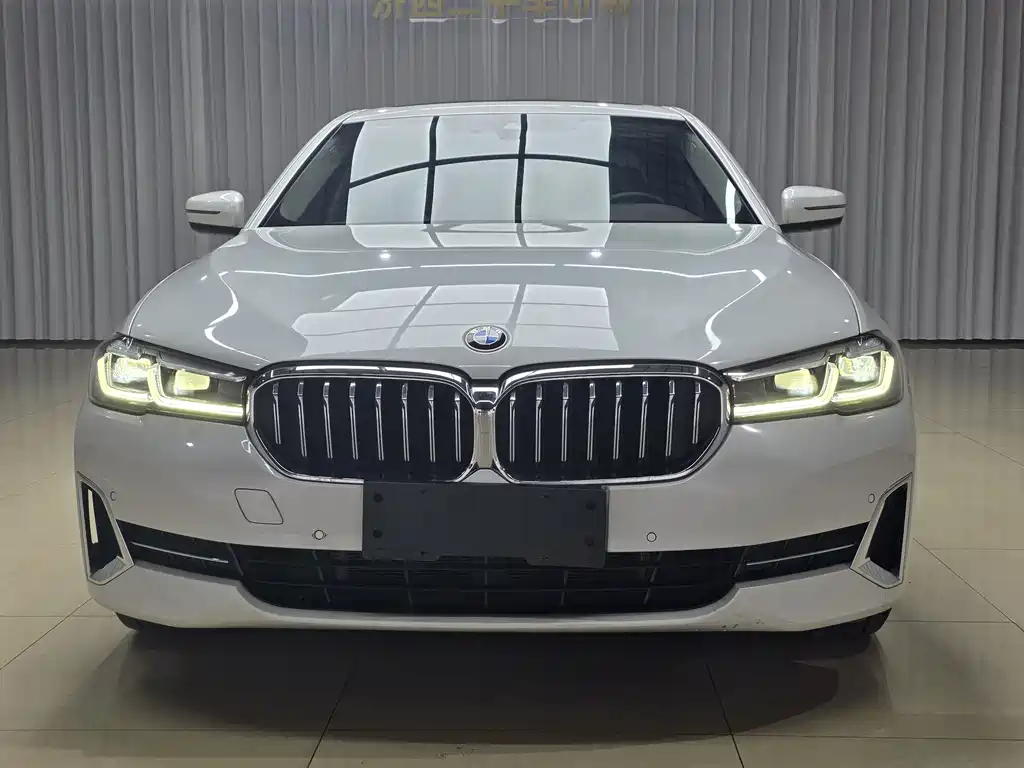 BMW 5 Series 2022