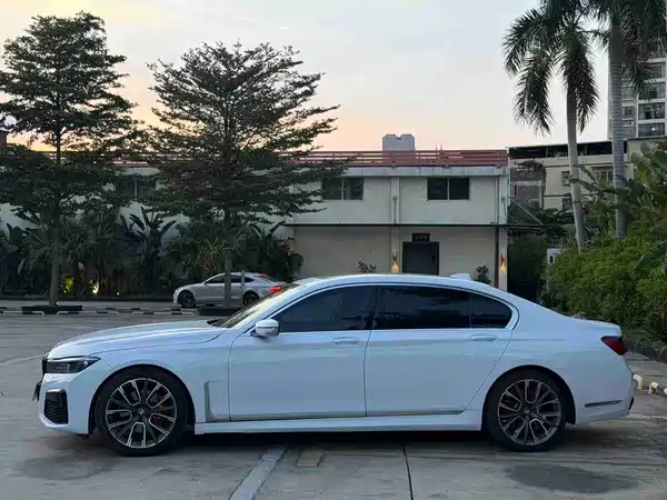 BMW 7 Series 2016