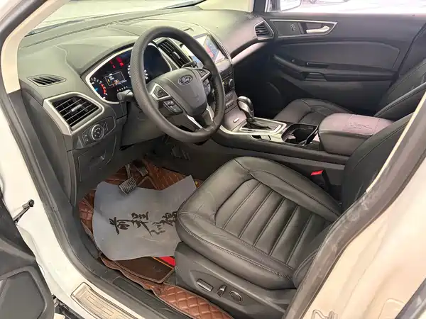 Ford Edge 2016