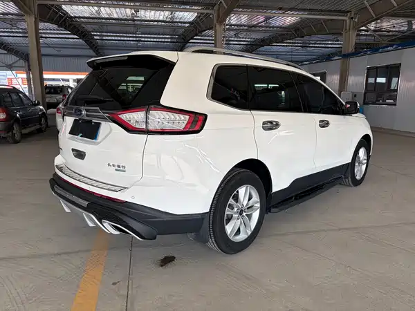 Ford Edge 2016