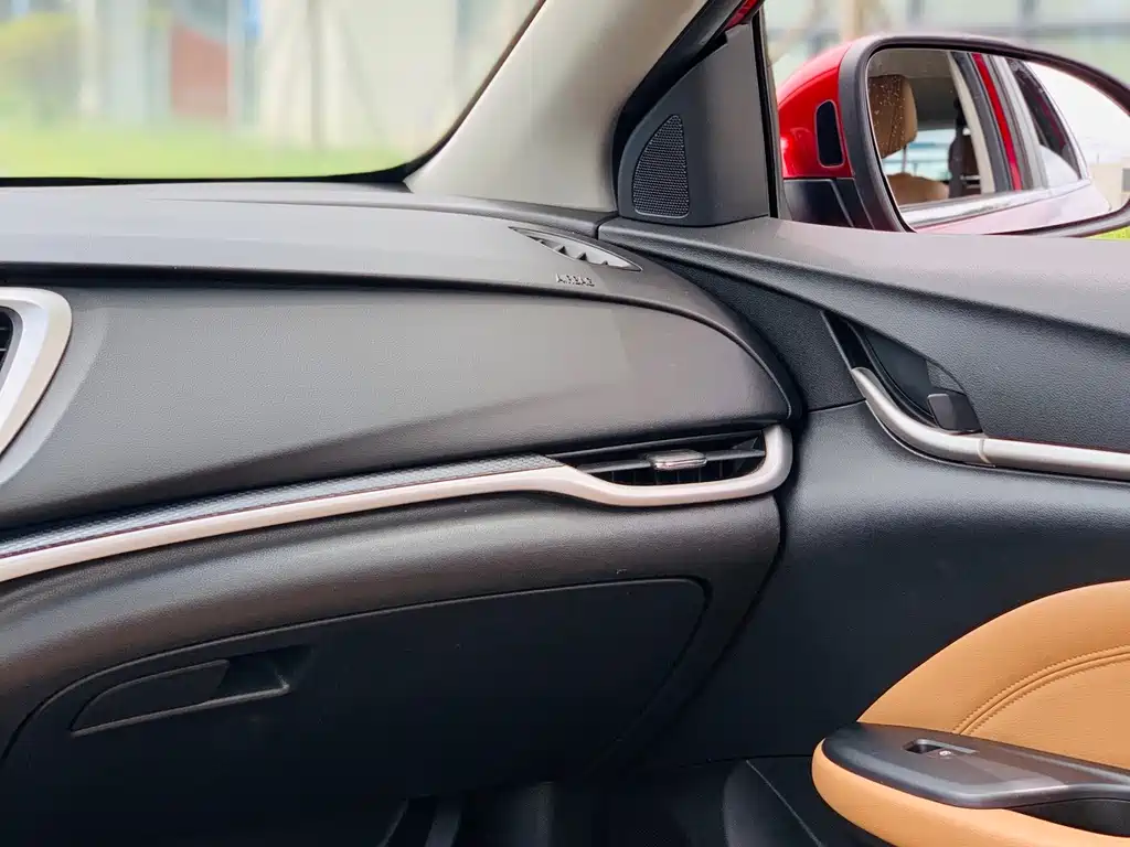 Buick Excelle 2017 — фото 15