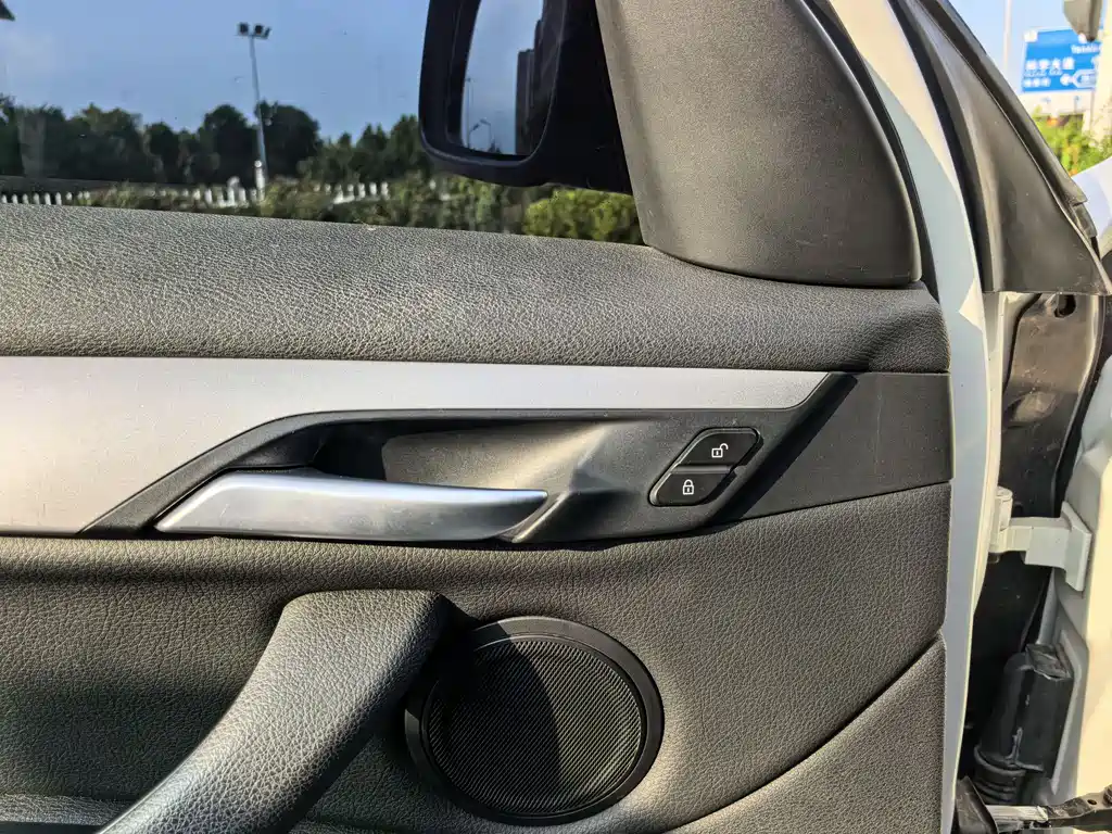 BMW X1 2019 — фото 11