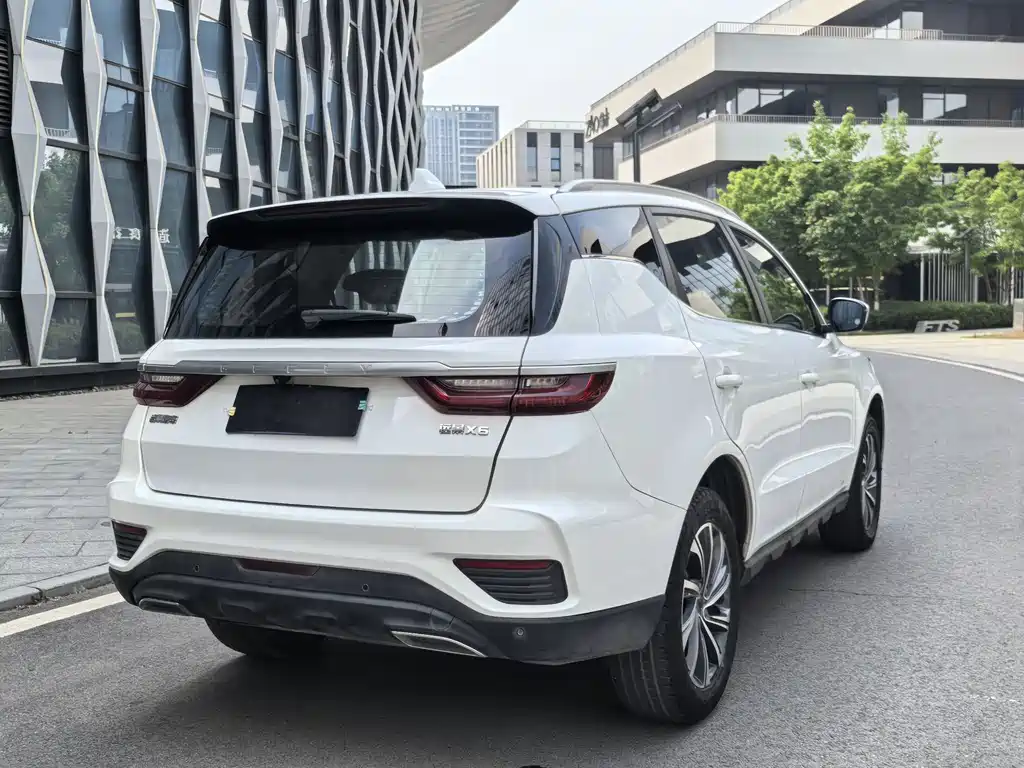 Geely Vision X6 2020 — фото 5