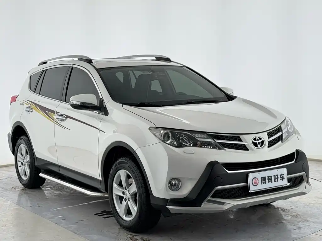 Toyota RAV4 2015