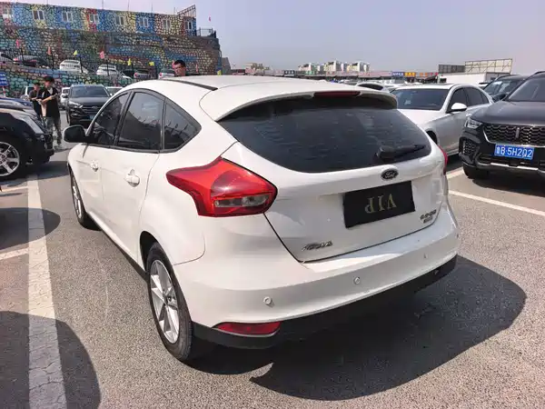 Ford Focus 2015