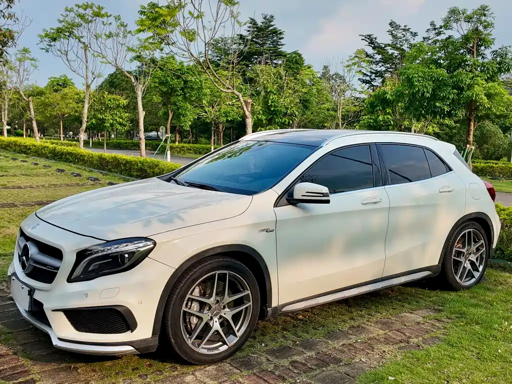 Mercedes-Benz GLA AMG 2015 — фото 56